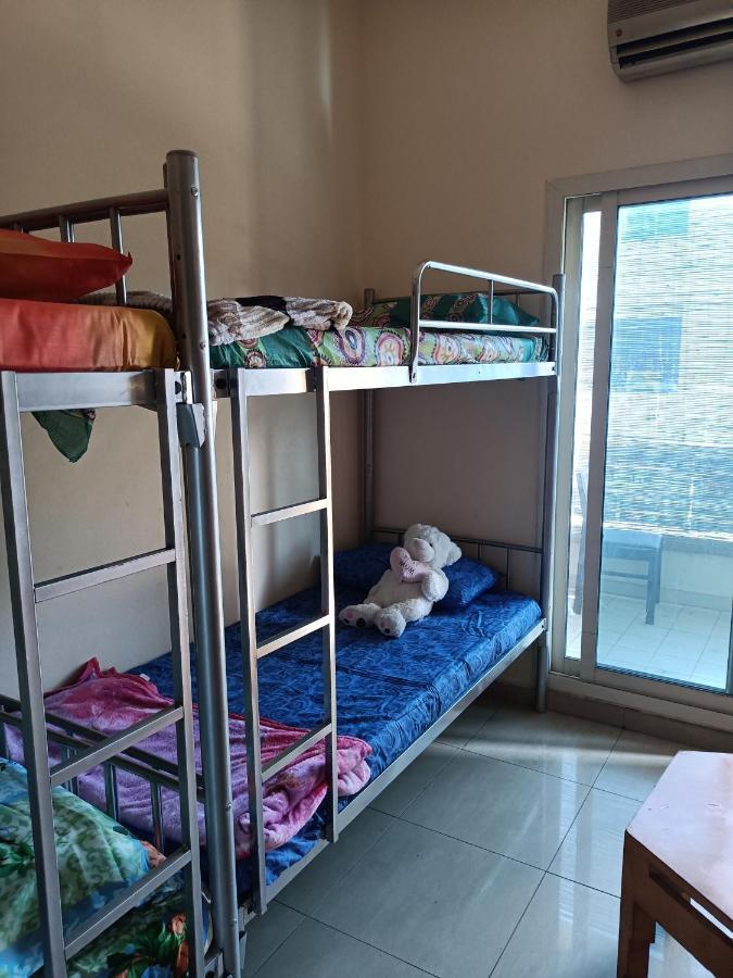 Omar Vacation Hostel Ντουμπάι Εξωτερικό φωτογραφία